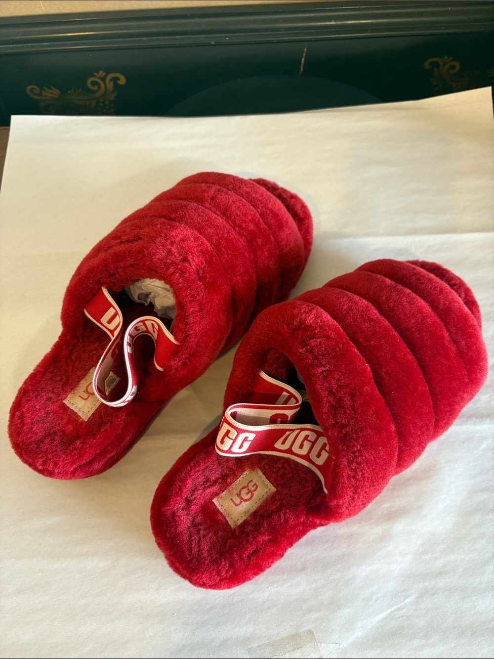 UGG Scarlet Plush Slides - Picture 4 of 5